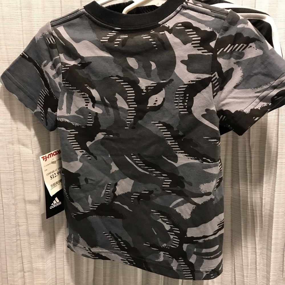 ADIDAS BOY 18 M BLACK SHORT & TEE SET & BLUE ONE PIECE & GRAY PRINT ONE PIECE - Picture 7 of 13